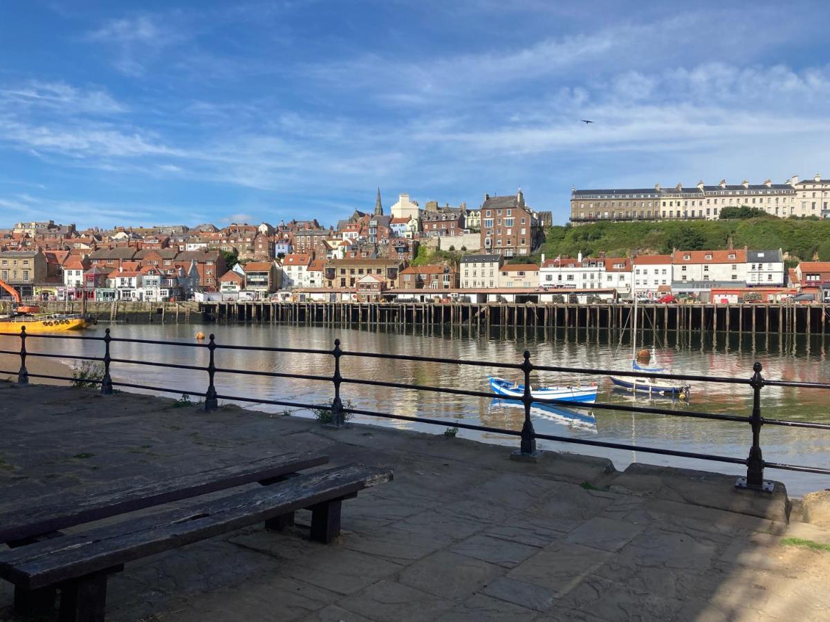 Hotel Duke Of York à Whitby Extérieur photo