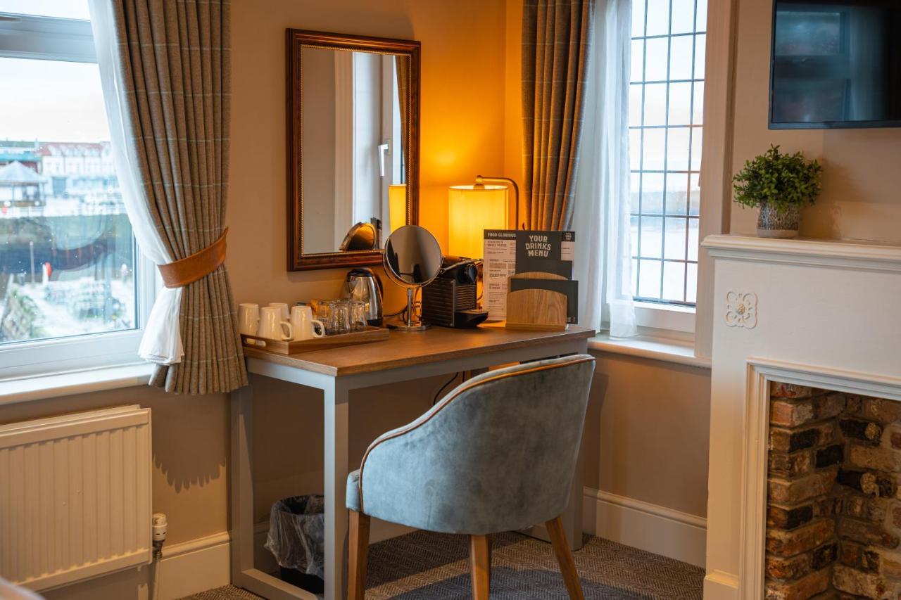 Hotel Duke Of York à Whitby Extérieur photo